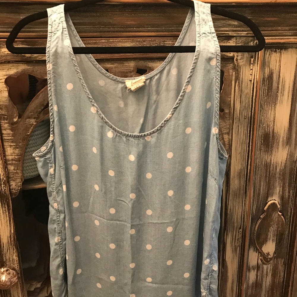 Polka dot chambray tank size Large